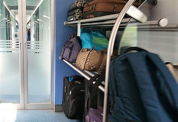 Luggage space in ETS train