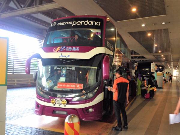 Perdana Express Bus from Kuala Lumpur to Kota Bharu